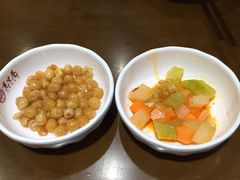 -张氏宽窄巷成都名小吃(茂业百货华强北店)