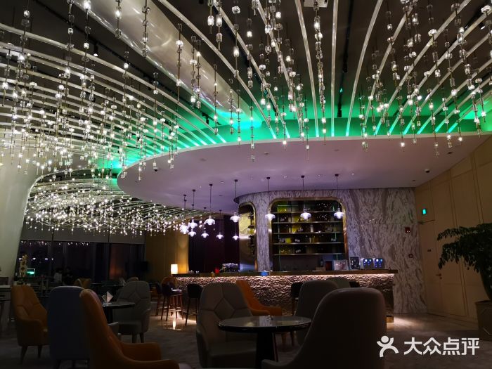三迪希尔顿酒店·星空酒廊图片