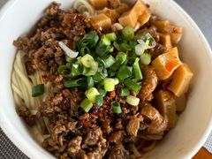 -中铁花水湾温泉酒店(大邑店)