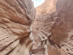 -天山神秘大峡谷