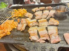 -Dombe豚(黑猪肉街店)
