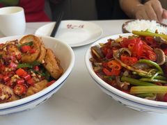 -独一佳老胡湘菜馆(矿山路店)