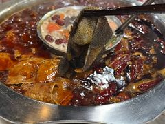 -铜元老码头鳝鱼火锅