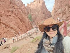 -天山神秘大峡谷