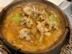 砂锅酸笋牛蛙-丽丽三鲜螺蛳粉(田林路店)