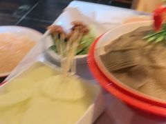 -洪焱重庆老火锅(万福花园店)