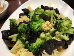 -郑庄脂渣海鲜楼(九水路店)