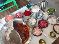 -憨铁匠老火锅(龙岗万科里店)