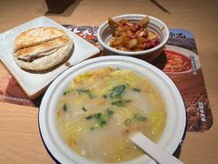 -大师兄·西北小馆(北站缤果空间店)