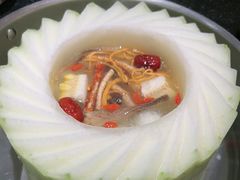 -得意咚瓜·顺德鱼生·冬瓜火锅(深圳首店)