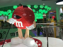 -m豆巧克力世界(上海世茂广场店)