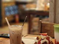 -西关84·History·Art·Cafe