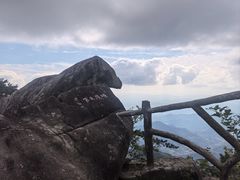 -罗田薄刀峰风景区