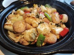 -MONICH牛排融合餐厅(和义大道购物中心店)