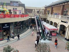 -王府井奥莱临潼小镇(临潼店)