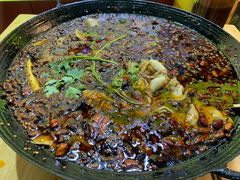 -鸿顺老铁锅美蛙鱼府(解放碑店)