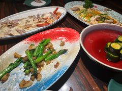 -粤·向群饭店(麓景路店)