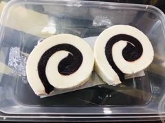 豆沙奶卷-牛姥姥牛奶酪
