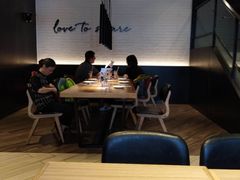 大堂-必胜客(群力王府井店)