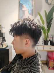 -东方美妍小鹏造型