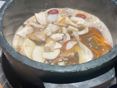 -芸山季·云南山珍菌火锅(南翔印象城MEGA店)