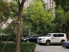 -龙湖时代天街-地下停车场
