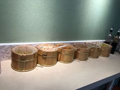 -丽丽三鲜螺蛳粉(田林路店)