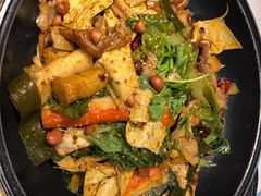 -紫荆广场·花漫里