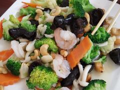 -鸿运美食府