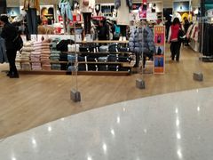 -优衣库(上海金桥太茂店)