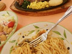 黑椒牛排-萨莉亚意式餐厅(河东万达店)