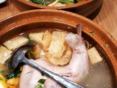 -刀小蛮半只鸡过桥米线(家乐福四元桥店)