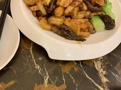 -赶海部落海鲜城(海阳路店)