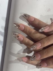 -瞧·享轻奢美甲美睫