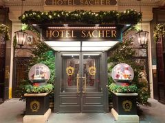 -Cafe Sacher(WIEN)