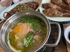 -龙聚德北京烤鸭(沙坪坝华宇A馆店)