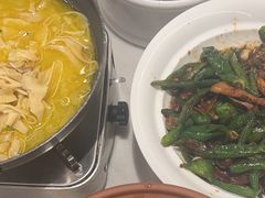 -小菜园新徽菜(南京秦淮龙蟠汇店)
