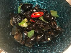 秋葵拌木耳-尚一汤·粤菜海鲜(环球港店)