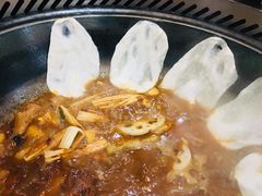 锅贴-三里屯土灶炖公鸡地锅鸡(江东店)