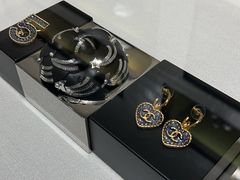 -CHANEL(恒隆广场店)
