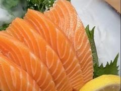 -米禾良日料(人民广场店)