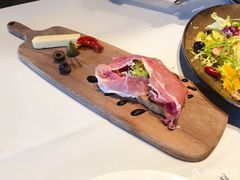 -GreyWhale灰鲸餐厅(武汉国际广场店)