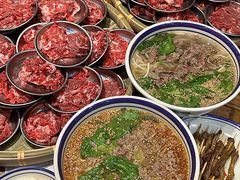 -云阿蛮云南生烫牛肉米线(奉贤路店)