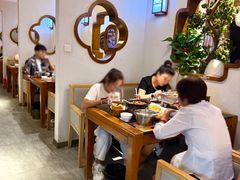 -万重锦·人文川菜馆(骡马市店)