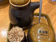 -狮头牌卤味研究所·卤味饭(花城汇南区店)