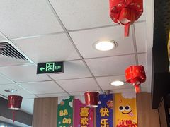 -麦当劳(杨林得来速店)
