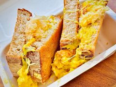 鹰嘴豆咖喱鸡肉三明治-佐敦面包铺·JORDAN BAKERY