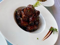 圆苑红烧三宝-圆苑(金茂店)