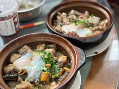 -容里煲仔饭(利丰北路店)