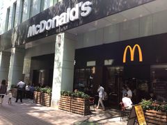 门面-麦当劳(华融店)